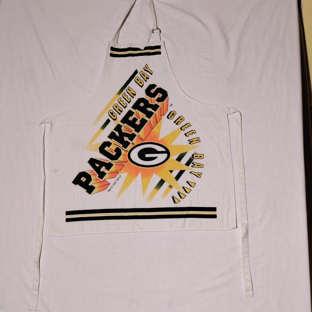 Green Bay Packers Vtg 1997 NFLP Apron Approx.‎ 27" Wide x 29" Tall - Imperfect